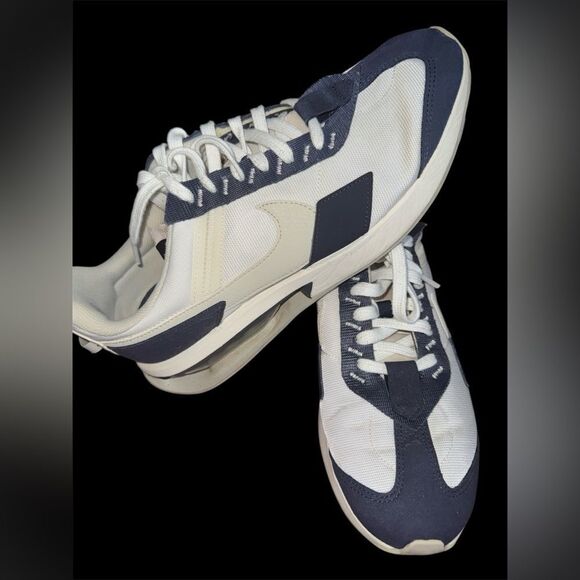 Nike Men’s Air Max Pre Day